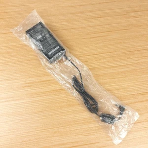 Genuine Canon AC Adapter K30120 PA-V16 13V 1.8A for Canon EOS 1D Mark II Cameras - Picture 1 of 10