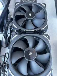 Corsair ML140 PRO 140MM Premium Magnetyczna lewitacja Wentylatory PWM - Zdjęcie 1 z 1