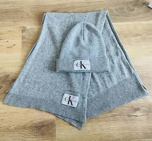 Calvin Klein Knitted Hat & Scarf Set with Cashmere in Grey - Picture 1 of 10