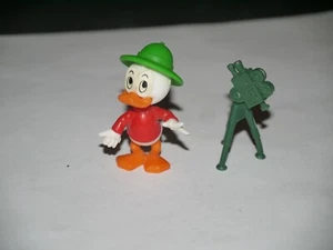 KINDER FIGURINE MONTABLE WALT DISNEY NEVEU DONALD CLAIRE EXPLORATEUR CAMERA - Picture 1 of 2