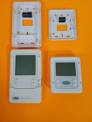 Carrier SYSTXCCUID01-B Infinity Program-Digital Thermostat Vers-14 Communication - Image 1 of 4