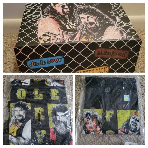 WWE/WWF Shop exclusive Mick Foley aka Mankind (WCW Cactus Jack) large t-shirt Cover
