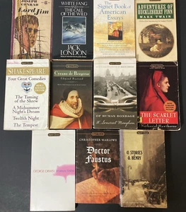 Vintage Lot Of 11 Signet Classics Paperback Books | Multiple 1st editions - Picture 1 of 14