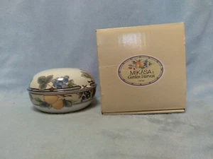 Mikasa Garden Harvest Intaglio Covered Round Trinket Box CAC29/530  - Picture 1 of 10