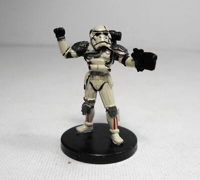 STAR WARS MINIATURES 2007 FORCE UNLEASHED #34 IMPERIAL 15 EVO TROOPER MINIATURE - Image 1 of 4