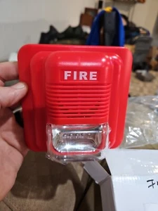 Fire Warning Strobe Horn Sound & Strobe Alert System - Picture 1 of 2