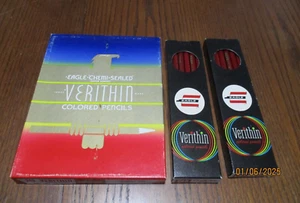 Lot 60 Vintage Adler Verithin 745 karminrot farbige Kunststifte, ungespitzt, Box - Bild 1 von 4