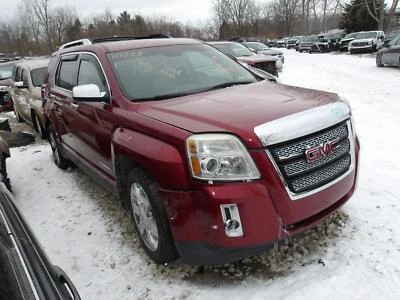 Used Front Center Infotainment Display fits: 2010 Gmc Terrain display screen das - Image 1 of 4