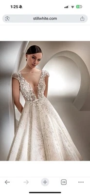 Nicole Milano (Pronovias) - Vestido de novia Laktha talla 10 Foto 1 de 4