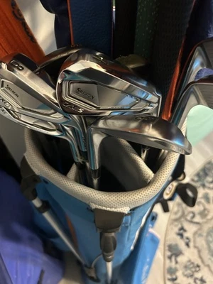 Srixon ZXi5/ZXi7 Combo Iron Set 5-PW Stiff Flex, Right-Handed - Image 1 of 4