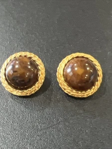 vintage clip on earrings Brown  - Picture 1 of 10