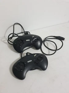 2 Pad Controller Originali Sega Mega Drive - Funzionanti - RICAMBI - Vedi Descrizione - Foto 1 di 3