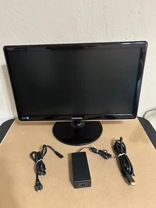 Samsung SyncMaster SA350 23″ FHD LED Monitor S23A350H 2ms HDMI VGA MagicAngle - Picture 1 of 6
