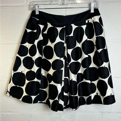 Minifalda Juicy Couture para mujer plisada de seda clásica punteada alrededor de 2010’s talla 2 Foto 1 de 4