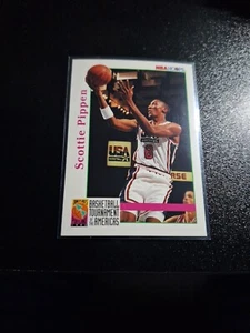 1992-93 NBA HOOPS SP #345 SCOTTIE PIPPEN CHICAGO BULLS HOF NRMT-MT L@@K!!! - Picture 1 of 2