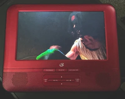 GPX PD7711R Red Portable 7-Inch Screen DVD Player With Case, Works - Image 1 of 4