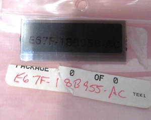 New Ford 88-94 ESR-A Festiva Mercury AM-FM Radio Cassette Display E67F-18B955-AC - Picture 1 of 3