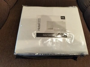 Hotel Signature Collection New 3 Piece Twin XL Bed Sheet Set/White Color - Picture 1 of 4