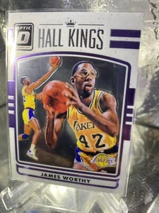 2016-17 Donruss Optic Hall Kings - James Worthy (HoF) - Los Angeles Lakers - #23 - Picture 1 of 2
