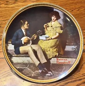 1981 KNOWLES NORMAN ROCKWELL "PONDERING ON THE PORCH" CON PENNINO CACAO SPEDIZIONE GRATUITA. - Foto 1 di 2