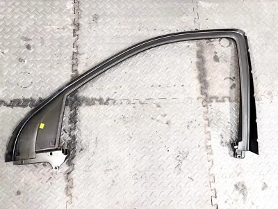 20-24 GMC SIERRA 2500 3500 FRONT LEFT SIDE DOOR WINDOW UPPER PANEL COVER OEM - Image 1 of 4