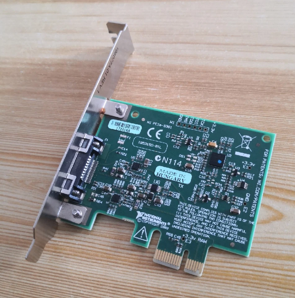 National Instruments NI PCIe-8361 MXI-Express Remote Control Interface Card Foto 1 de 1