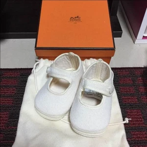 HERMES Baby First Shoes Rocking Horse White Wool Angora Material Made in France - Picture 1 of 3