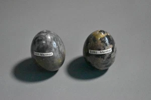Edelstein-Eier–Set 2-tlg.  aus grauem Marmor – Höhe ca.: 7,5cm =57 - Bild 1 von 7