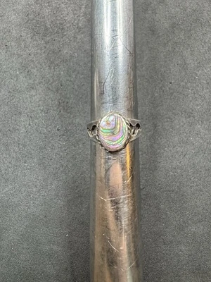 3.3g VTG Sterling Silver 925 Abalone Ring Size 6.25 Jewelry Lot D - Image 1 of 4