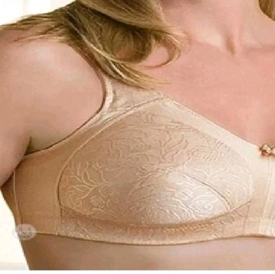 NUEVO CON ETIQUETAS AMOENA 2156 46 D Sujetador Post Mastectomía Libre de Alambres Copa Suave Desnudo NUEVO Foto 1 de 4