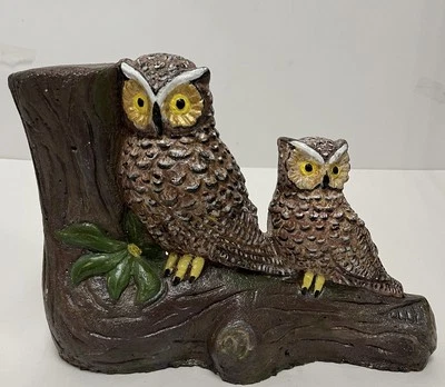 De Colección Pintado Hormigón Búhos Jardín Estatua 11" Exterior Césped Ornamento Escultura Foto 1 de 4