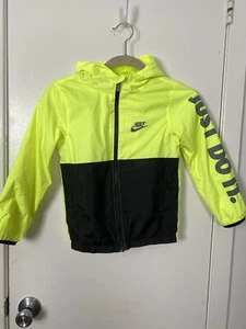 Nike Kids Neon Green Windbreaker Full Zip Hoodie Size 6-7yo - Picture 1 of 13