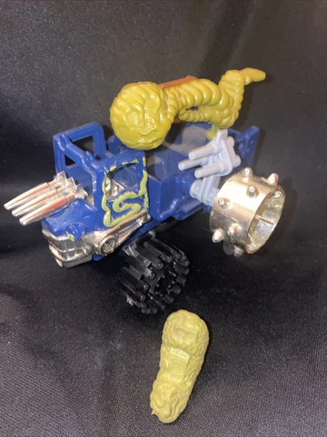 1984 Mattel WHEELED WARRIORS  K.O.  KRUISER Near Complete  excellent condition Cover