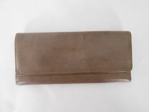 Hobo Intr'l Sadie Trifold Clutch Long Wallet Magnet Closure Keyring Gray Leather - Picture 1 of 10