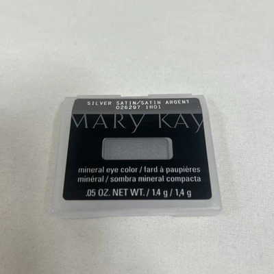 Mary Kay Mineral Eye Color Silver Satin Discontinued NEW 026297 1H01 - Image 1 of 2