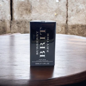 Burberry Brit RHYTHM For Him Eau Toilette 30ml/1.0oz. A Leather fragrance βπ€β - Picture 1 of 7