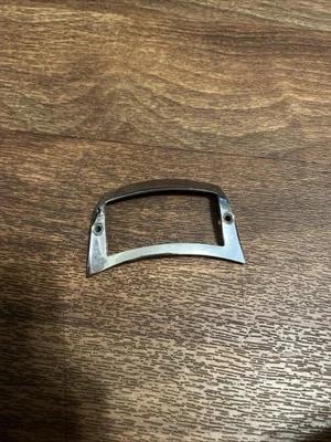 Ободок парковочного фонаря 1941 Chrysler Royal Windsor - Изображение 1 из 4