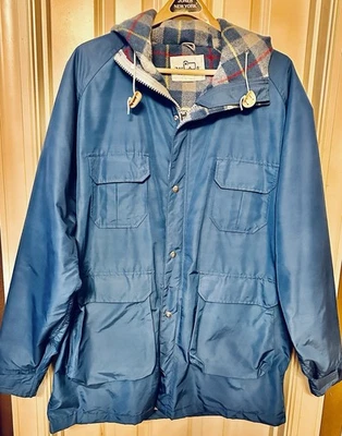 Vintage Woolrich Chore Rain Jacket Mens Large Full Zip Lined Hooded Green - Image 1 of 4