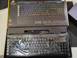 Corsair K95 (CH9127412NA) Wired RGB Gaming Keyboard MX Cherry HARDLY USED - Zdjęcie 1 z 13