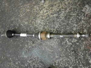 Renault Zoe 2012-2016 88bhp Drivers OSF Front Driveshaft 391000090r - Picture 1 of 2