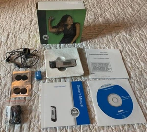 Dell DJ Ditty Silver/Black 512MB Digital MP3 Player 2005 Music USB RETRO - RARE - Foto 1 di 3