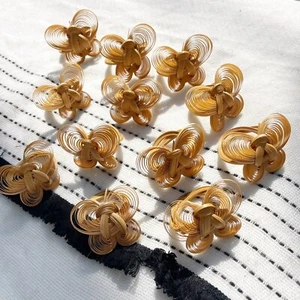 Set of 12 Vintage Ratan Butterfly Napkin Rings - Picture 1 of 5