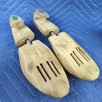 Пара деревянных растяжителей для обуви деревьев сделано в США магазин обуви Florsheim - Изображение 1 из 4