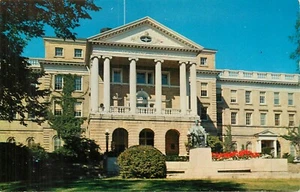 Bascom Hall Madison Wisconsin University WI hill campus Postcard - Imagen 1 de 2