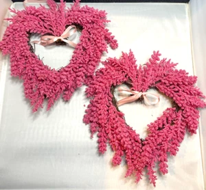 2 hängende Tür herzförmige rosa Kränze 7" künstlicher Baby Atem - Bild 1 von 7