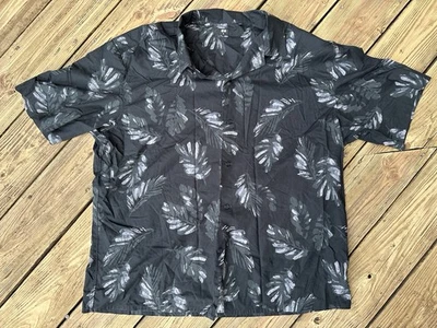[248] Uniqlo XL Mens Leaf Print Button Short Sleeve Modal Cotton - Image 1 of 4