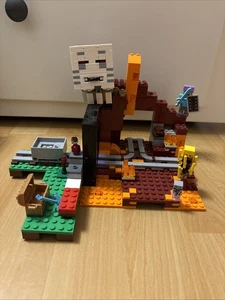 LEGO Minecraft 21143 the Nether Portal wie NEU - Bild 1 von 8