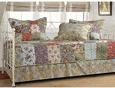 Juego de cama de día de 5 piezas Blooming Prairie verde floral retazos Shabby Chic C Foto 1 de 4