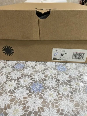 NIB UGG AUSTRALIA WOMEN NEUMEL BOOTS GREEN SIZE 10. 100% AUTHENTIC - Image 1 of 4