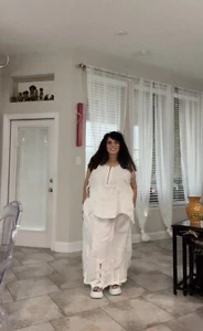 Woof Mods Women’s 2-Piece Suit Sz 18/1 Made in Turkey White Top & Skirt Set - Bild 1 von 5